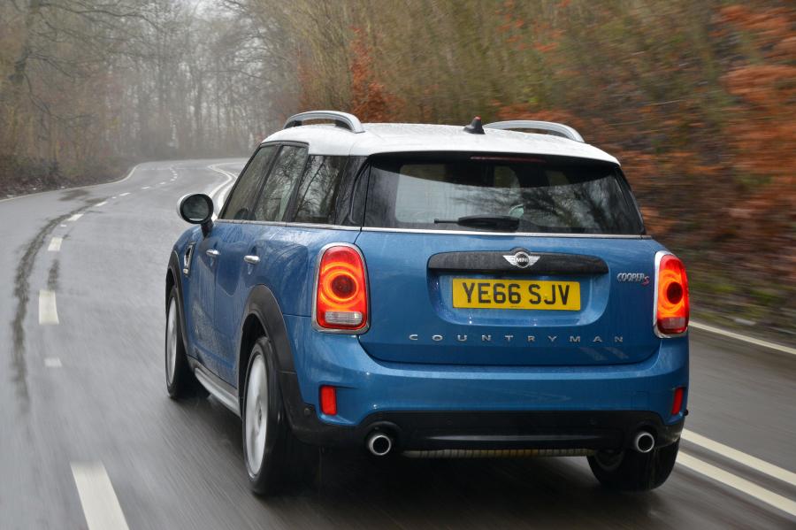  Mini Cooper S Countryman ALL4 2017 года  (UK) (фото 9 из 37)